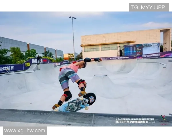 杭州攀岩队在滑板精英赛中的意识表现与战术分析 杭州攀岩队在滑板精英赛中的意识表现与战术分析